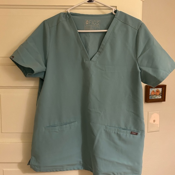 Sea glass Figs Scrub Top Large - Picture 2 of 3